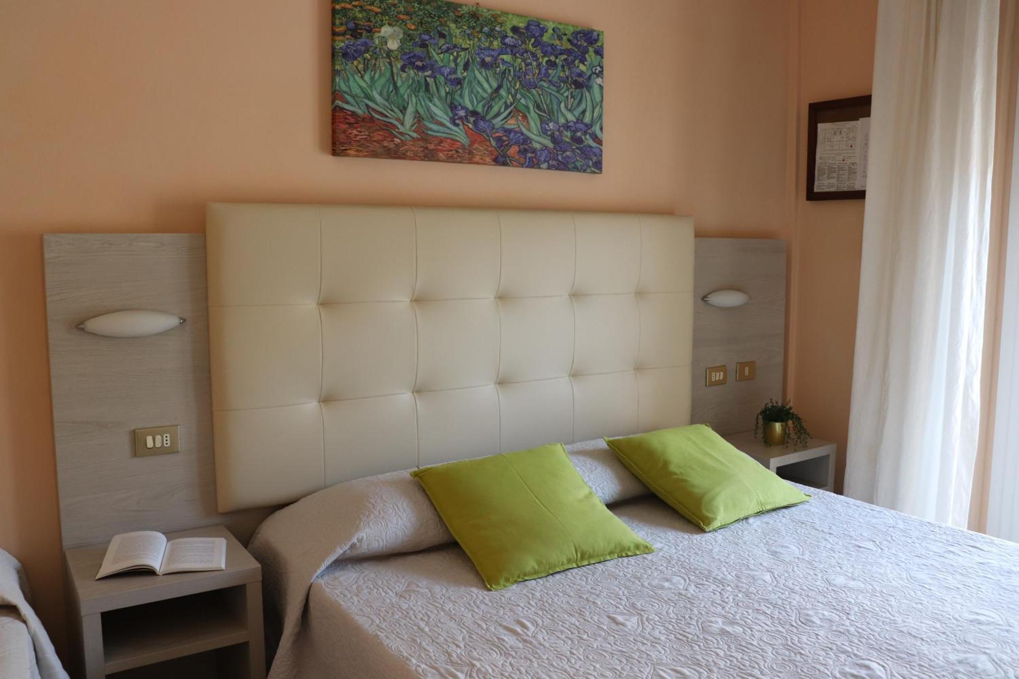 Hotel Barca D'Oro Bellaria-Igea Marina Exterior foto