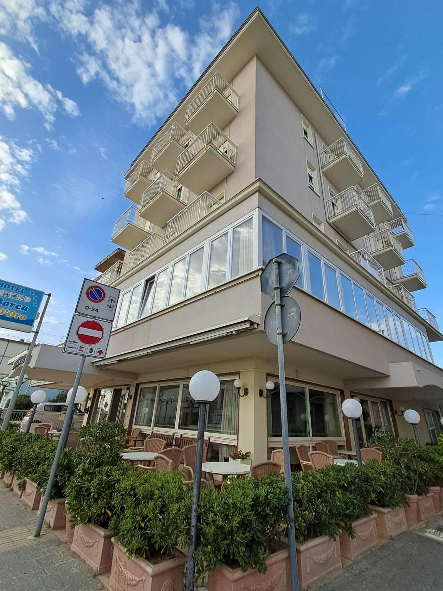 Hotel Barca D'Oro Bellaria-Igea Marina Exterior foto